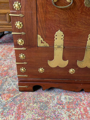 A large Korean Bandaji chest