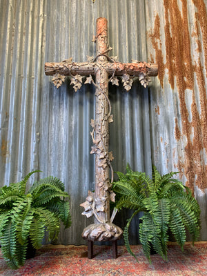 A 5ft French cast iron cross