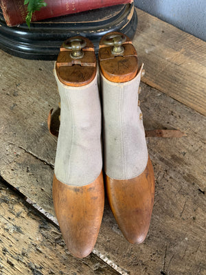 A pair of Manfield shoe lasts with spatterdashes