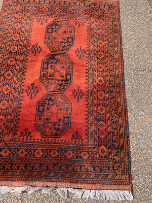 A red orange ground Persian carpet rug ~ 161cm x 101cm