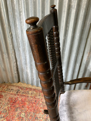 A bobbin rocking chair