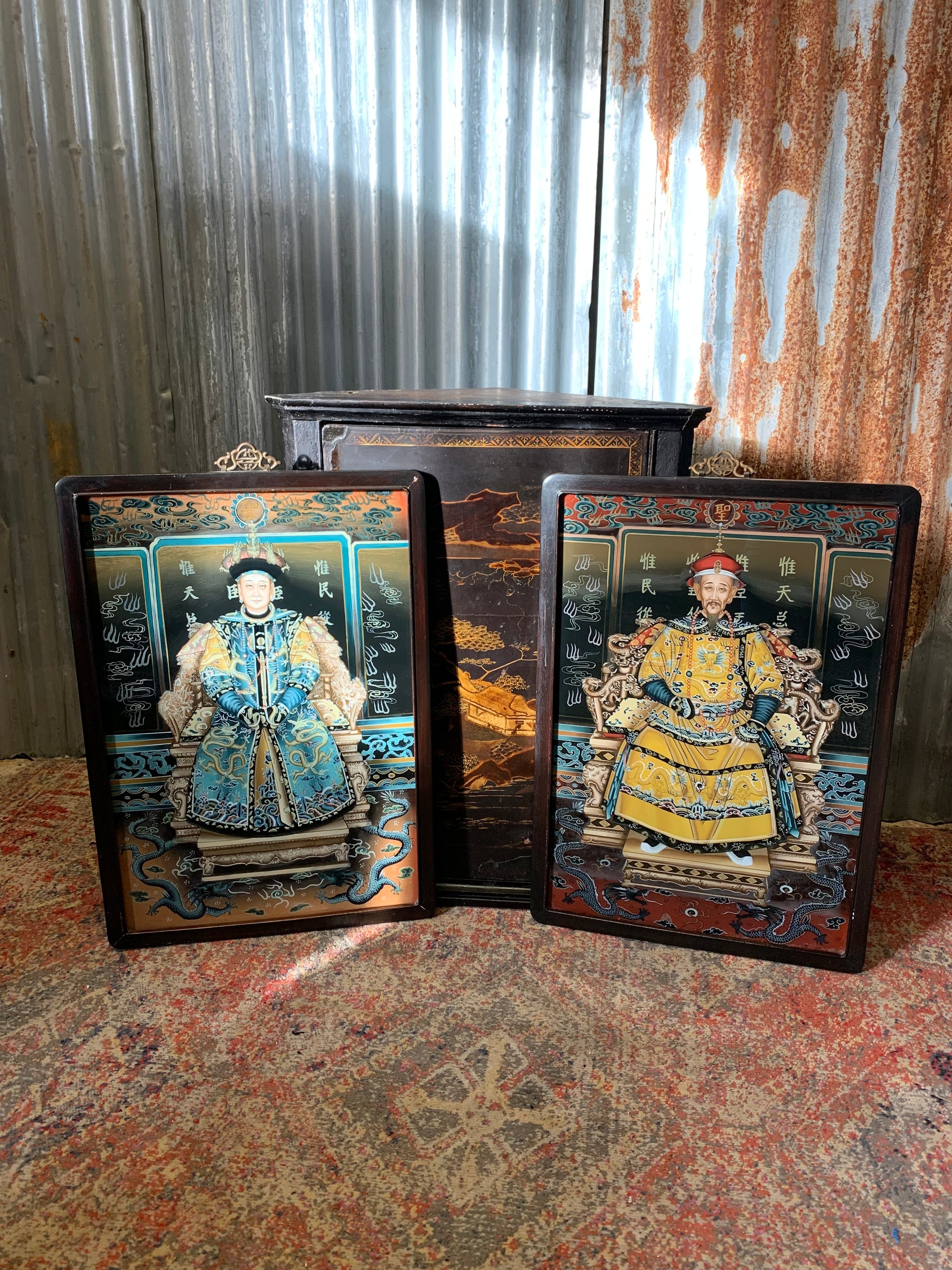 A pair of Chinese reverse-painted portraits on glass