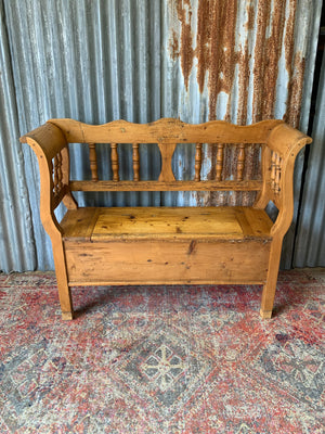 A Swedish pine settle