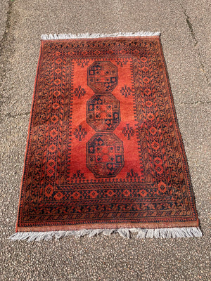 A red orange ground Persian carpet rug ~ 161cm x 101cm