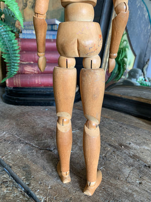 A large wooden artist's lay figure ~ 40cm