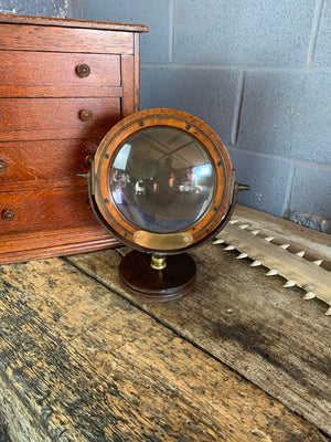 A very large 19th Century magnifying lens