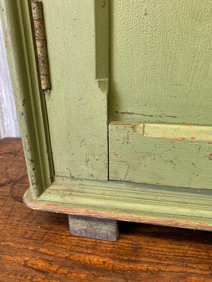 A Victorian two door cupboard