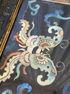 A framed Chinese silk embroidery