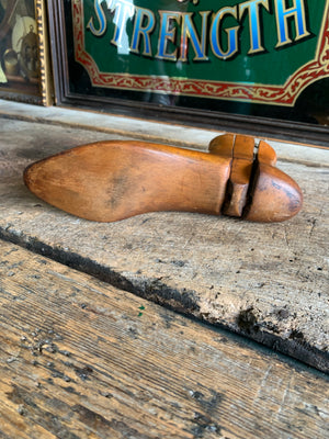 A pair of Manfield shoe lasts with spatterdashes