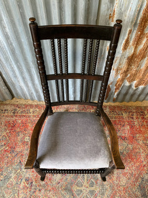 A bobbin rocking chair