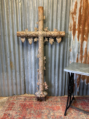 A 5ft French cast iron cross