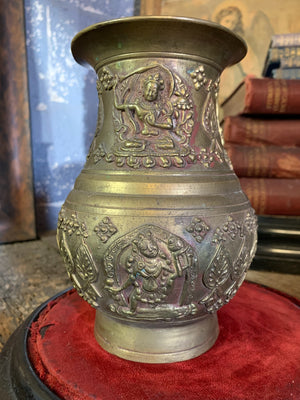A Nepalese bronze ankhora