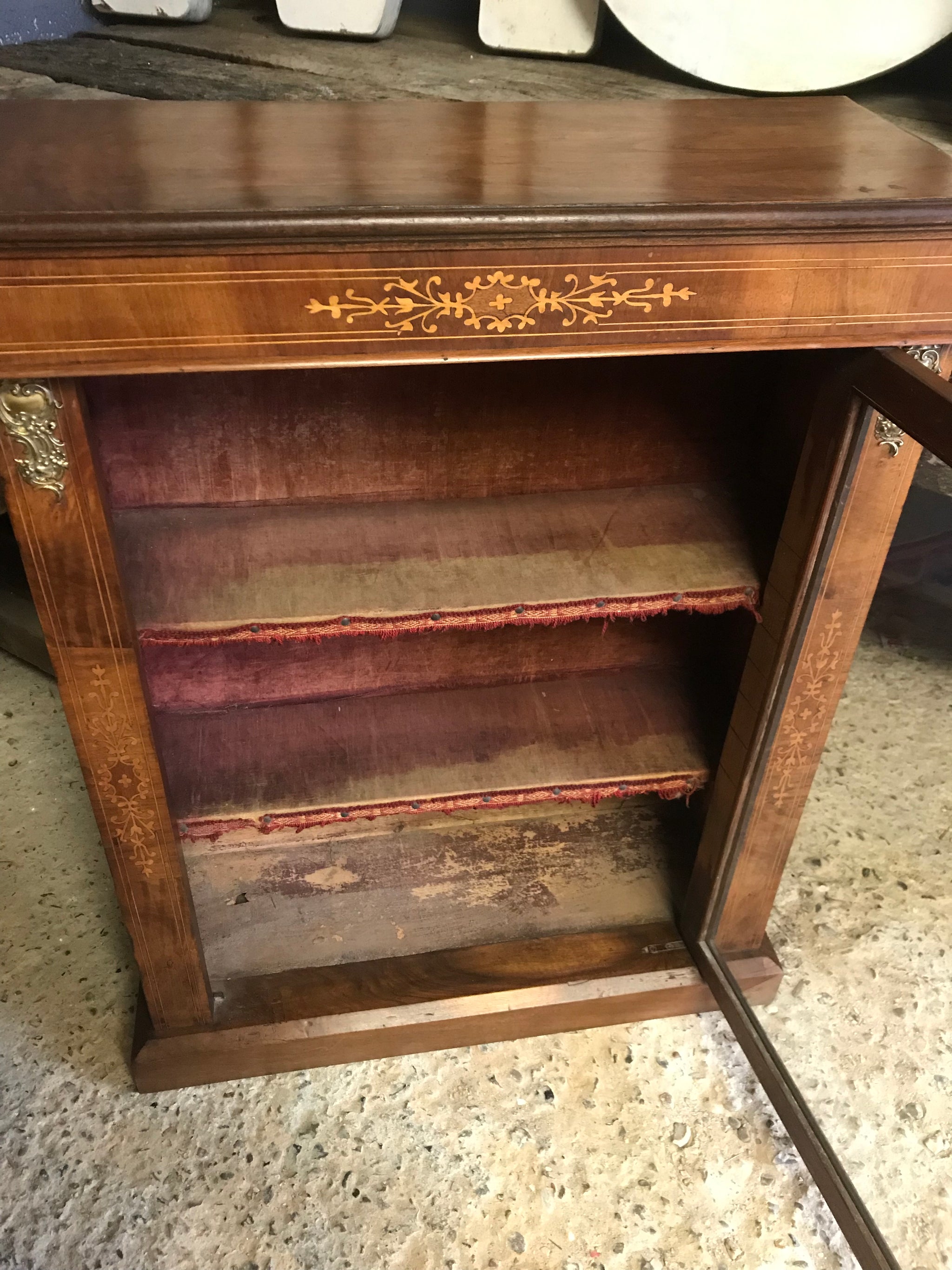 Pier one on sale curio cabinet