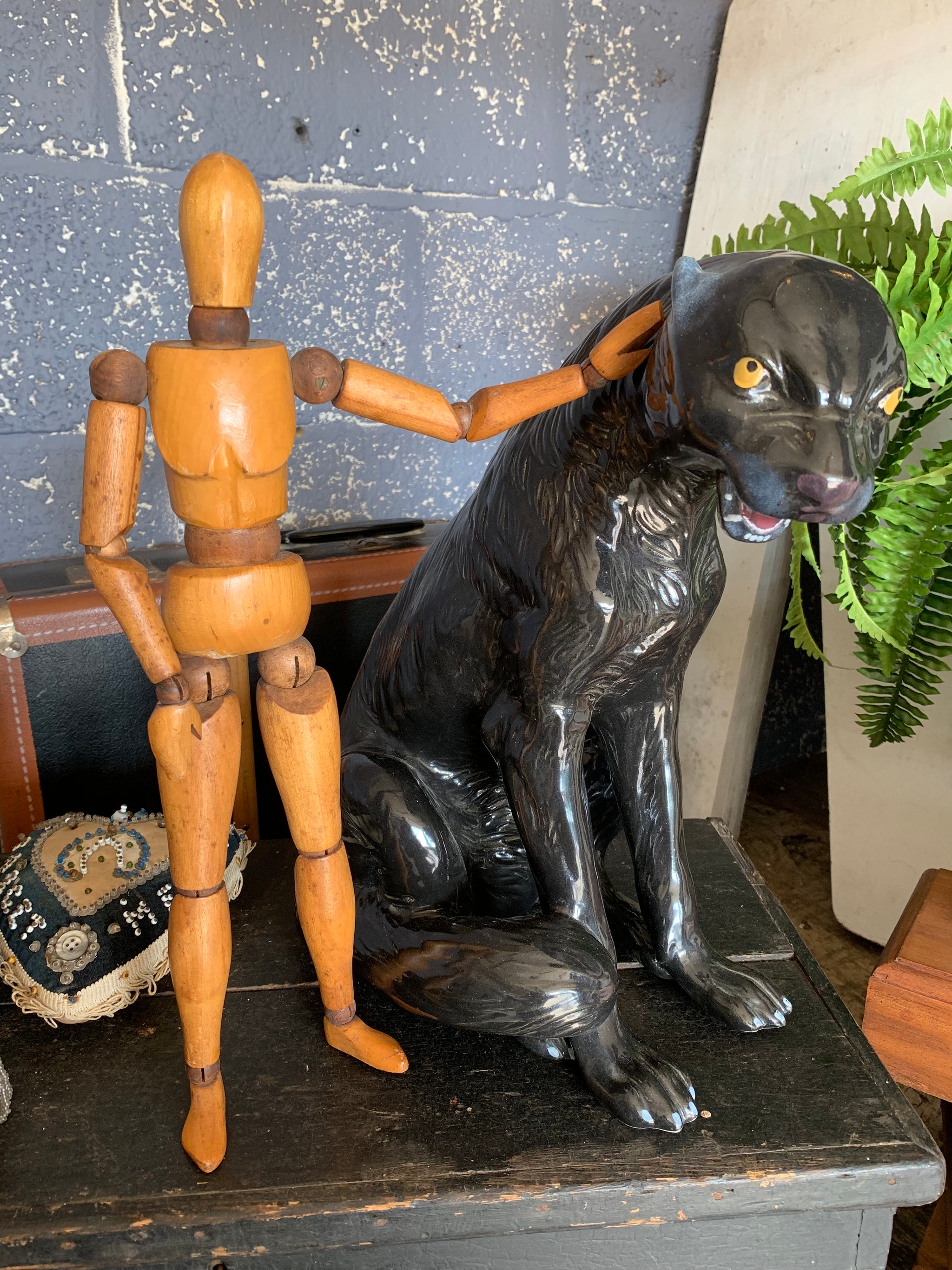 A very large wooden artist's lay figure 40cm/16"