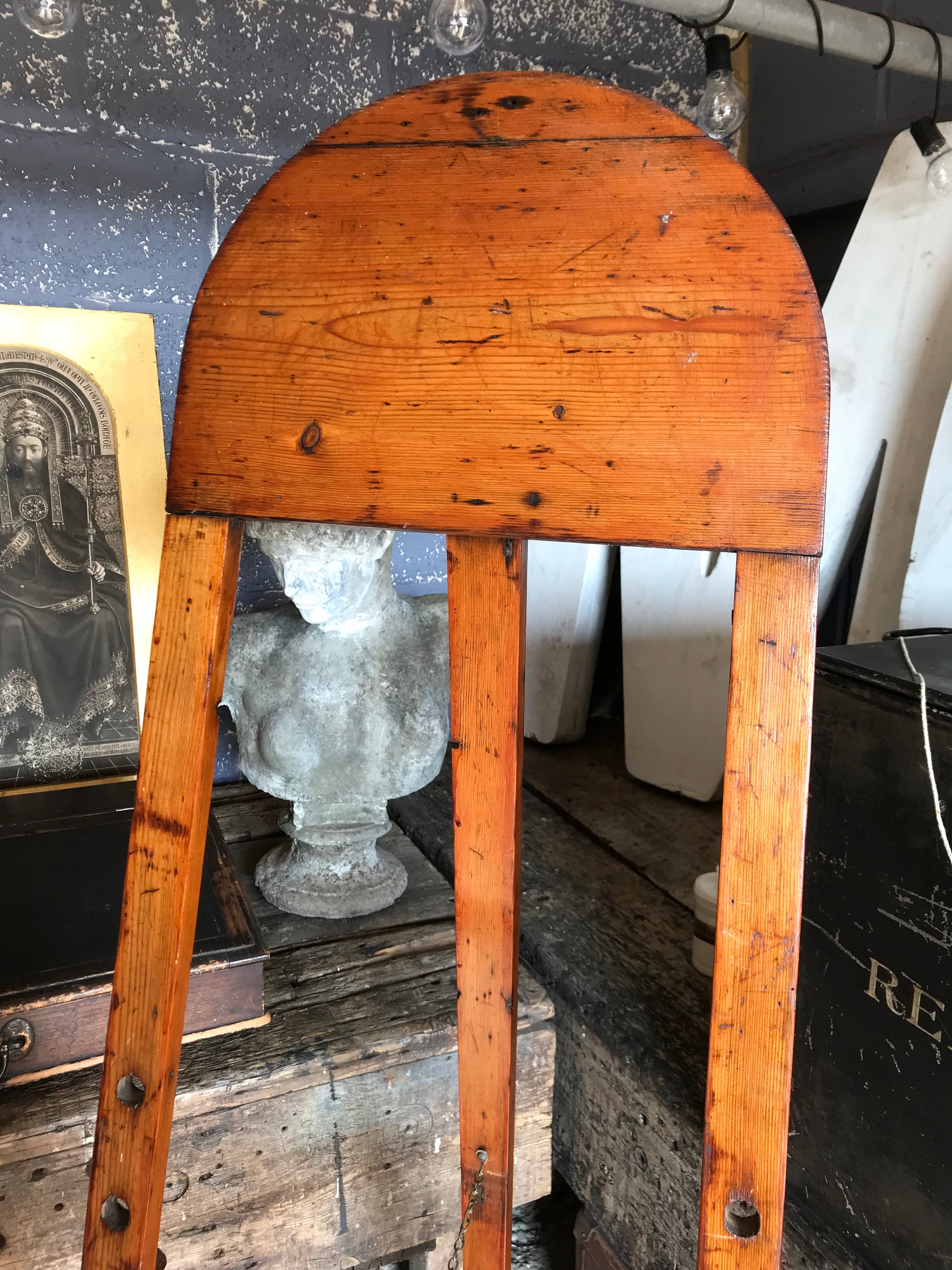 A flat full size floor standing studio easel