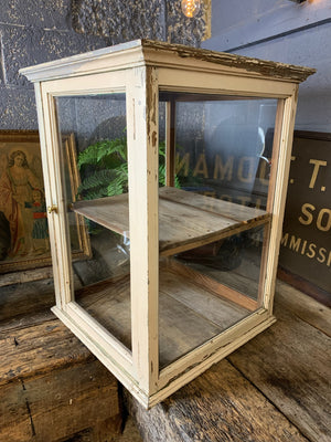 A Victorian glass table top display cabinet