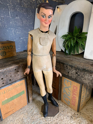 A French Pilmans full form mannequin