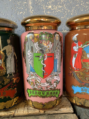 A large Royal Pharmaceutical Society apothecary jar - Peruv. Bark