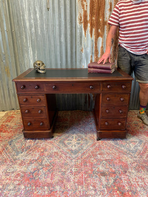 A Victorian mahogany pedestal desk