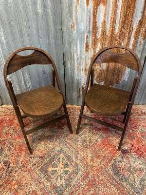 A pair of Bauhaus bentwood crocodile chairs by Thonet ~ light