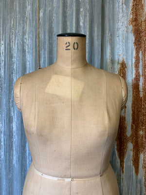 A Kennett and Lindsell mannequin - size 20