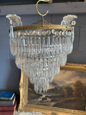 A large icicle droplet chandelier