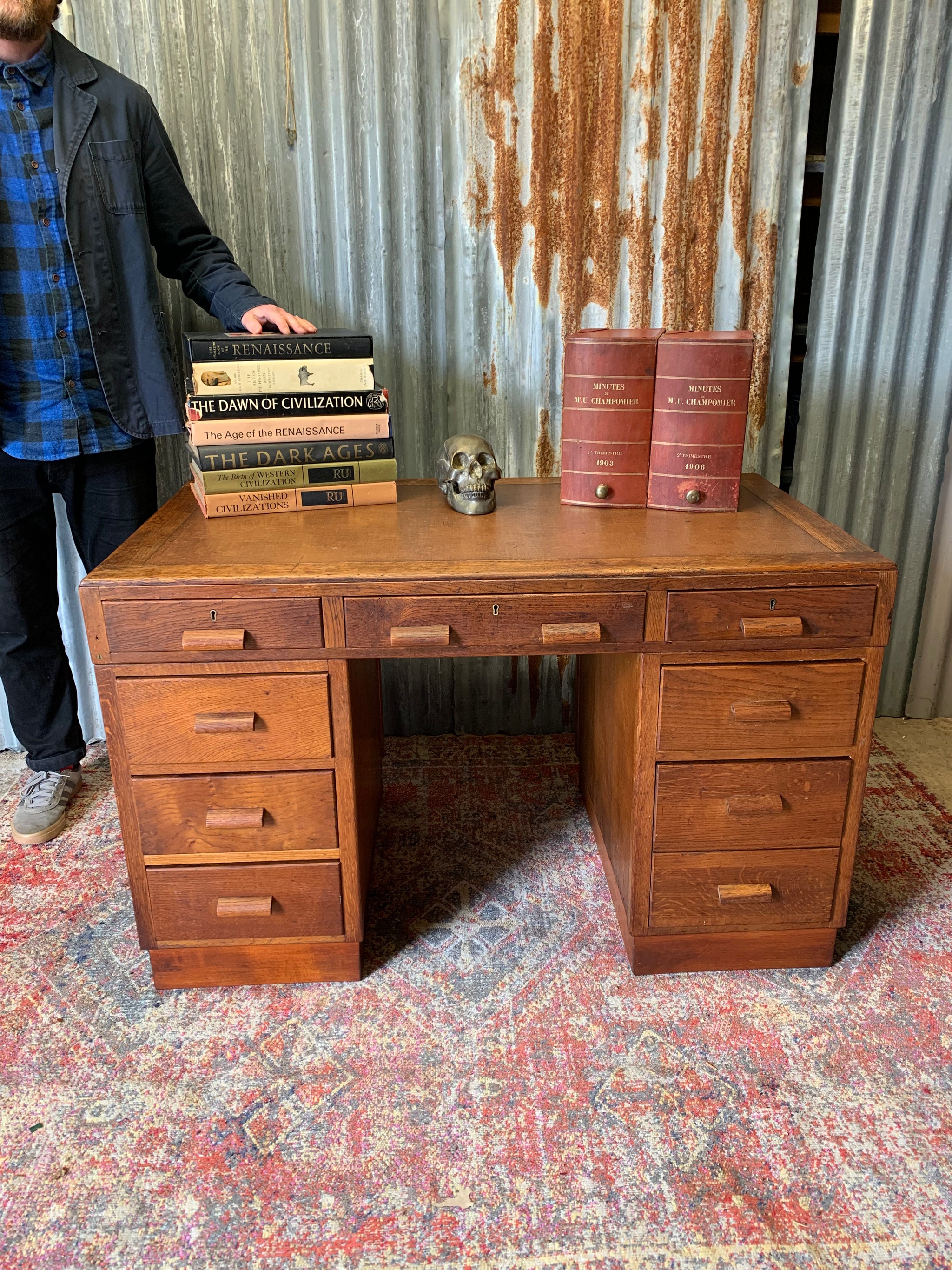 Golden oak desk outlet